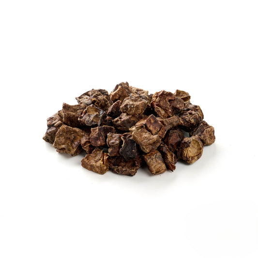 "Getrocknete Rinder-Lungenwürfel – proteinreicher, fettarmer Hundesnack. Natürliche Leckerbissen für alle Altersgruppen, ideal zur Belohnung und als gesunde Kauartikel.